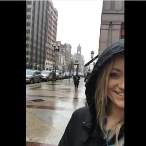 Meet your Posher, Christina